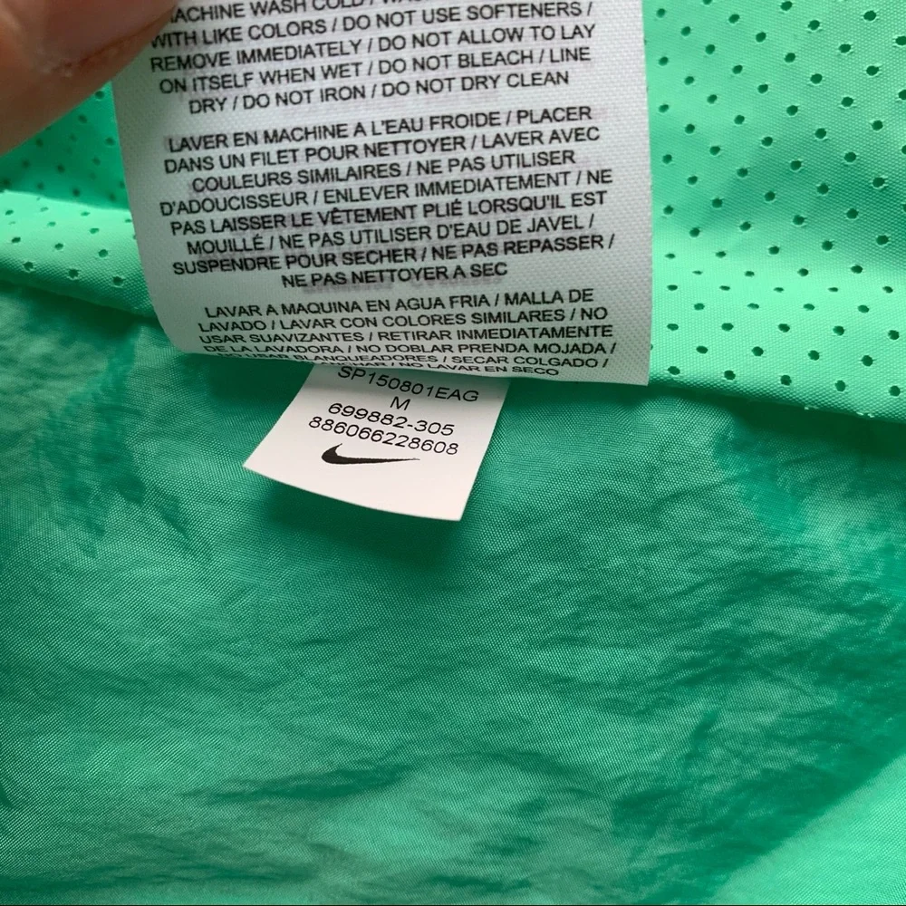 Nike Tech Aeroshield Moto Cape Jacket Size M - Picture 11 of 15